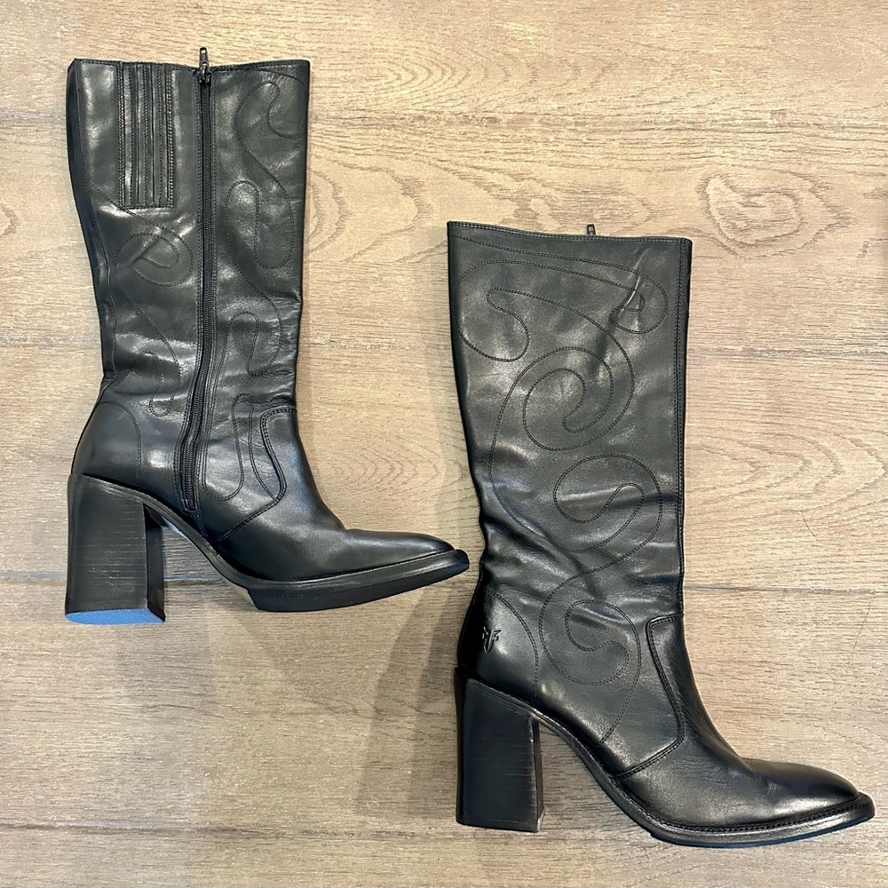 Frye black leather heeled cowboy boots, size 9 - Picture 2 of 4